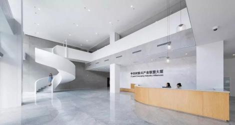 成都海倫天麓銷(xiāo)售中心，東方優(yōu)雅與現代融合的空間縮影！